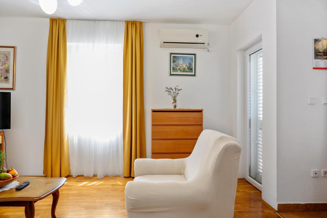Golden Cape Apartments Бол Экстерьер фото